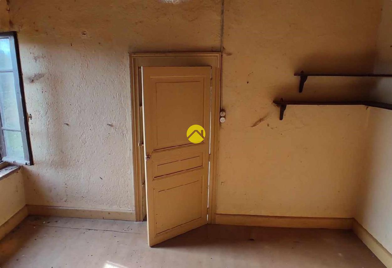 Maison 3 pièces 70 m² à Montmarault, photo 7