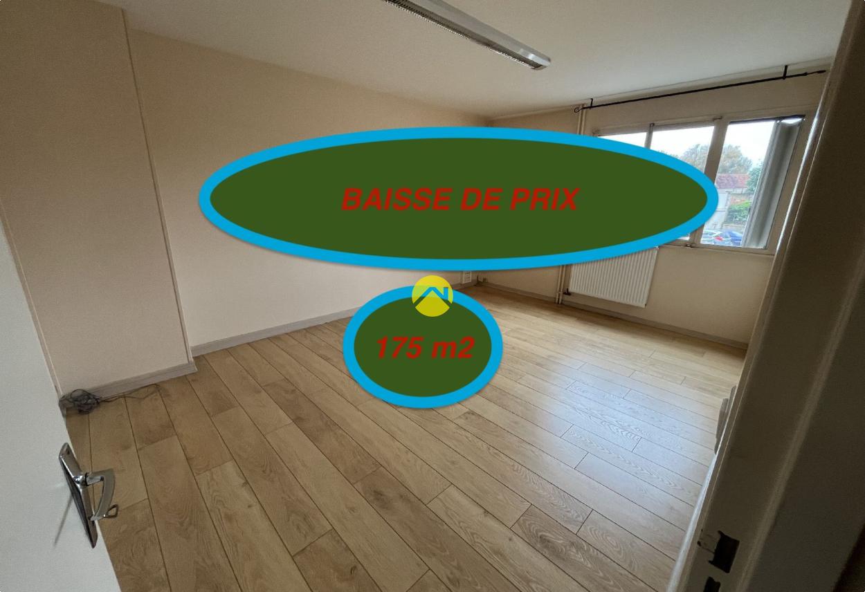Immeuble 10 pièces 175 m² · à Bourges · 175 m² · 67 500 €