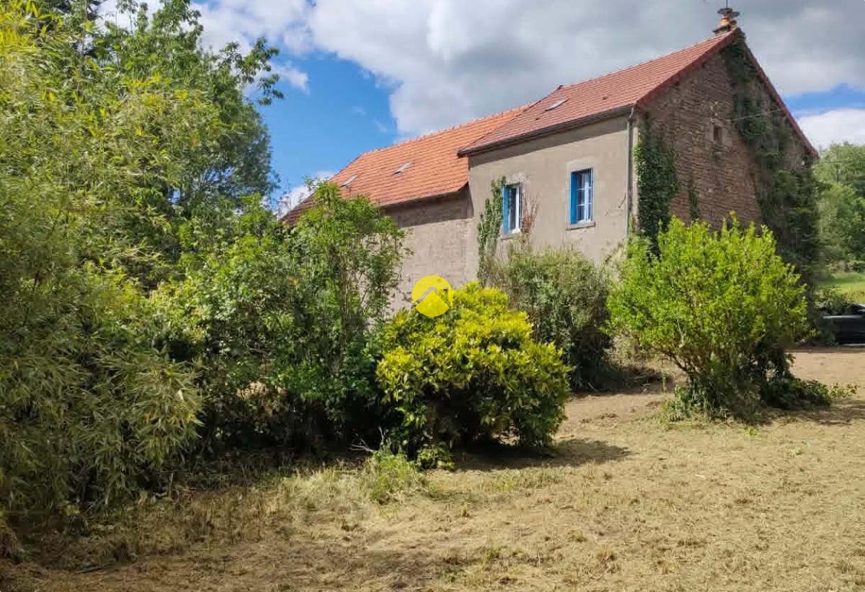 Maison 4 pièces 120 m² · à Folles · 120 m² · 93 500 €