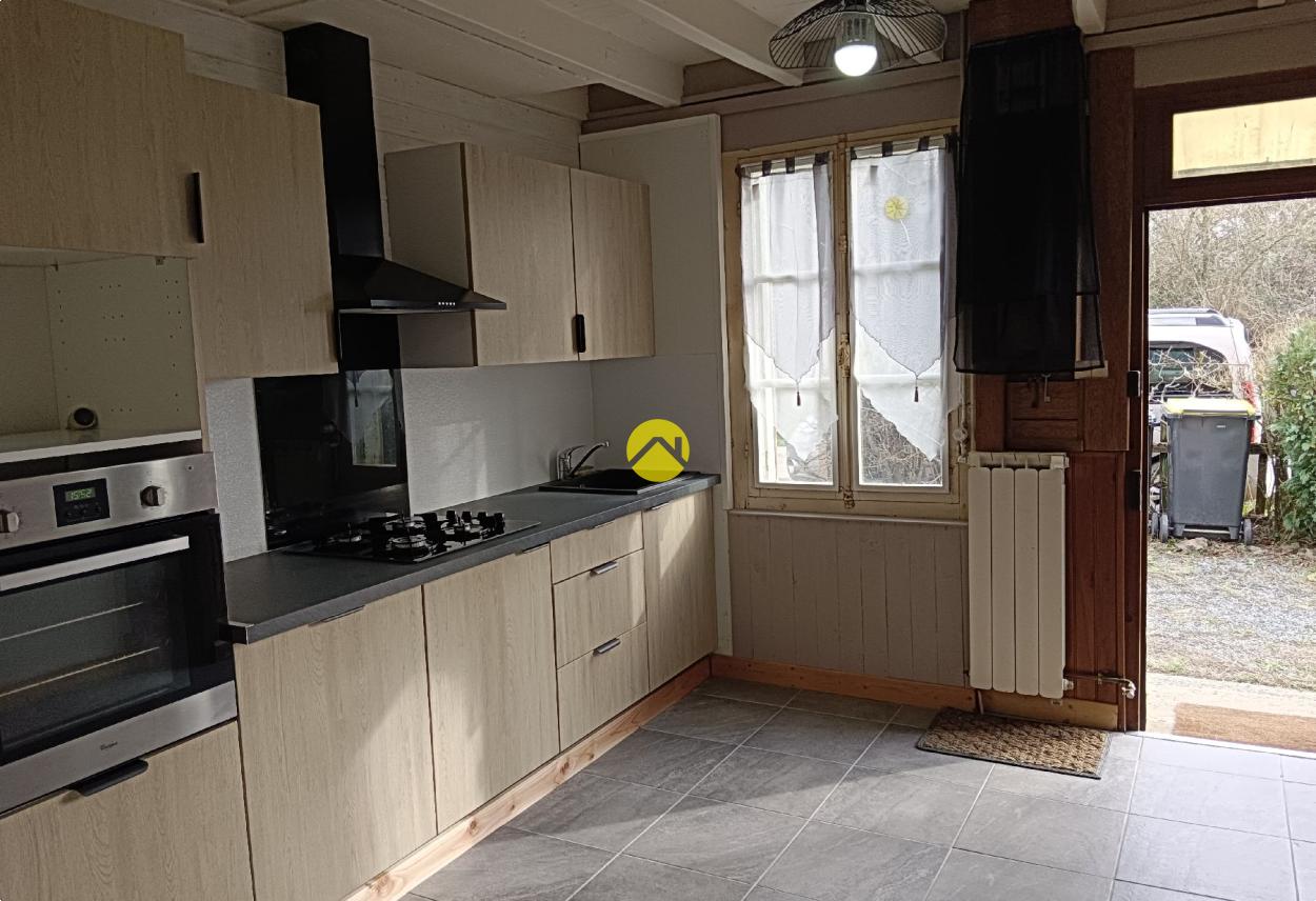 Maison 3 pièces 60 m² · à Bonnat · 60 m² · 58 000 €