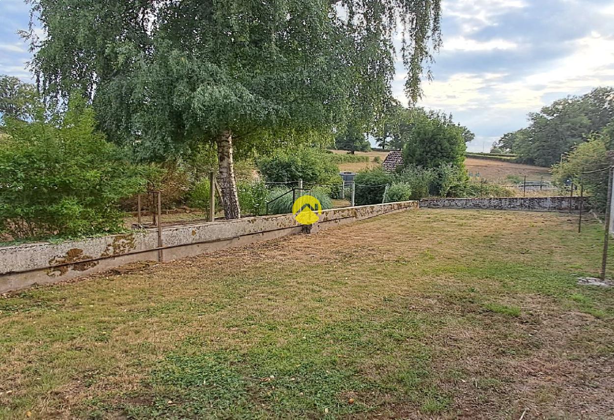 Maison 7 pièces 101 m² à Cosne-d'Allier, photo 2