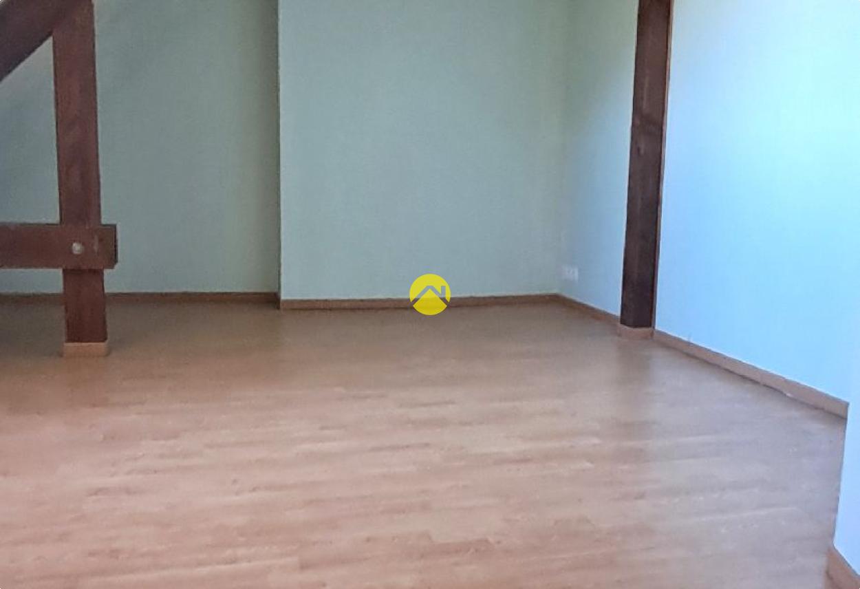 Maison 11 pièces 229 m² à Gipcy, photo 10