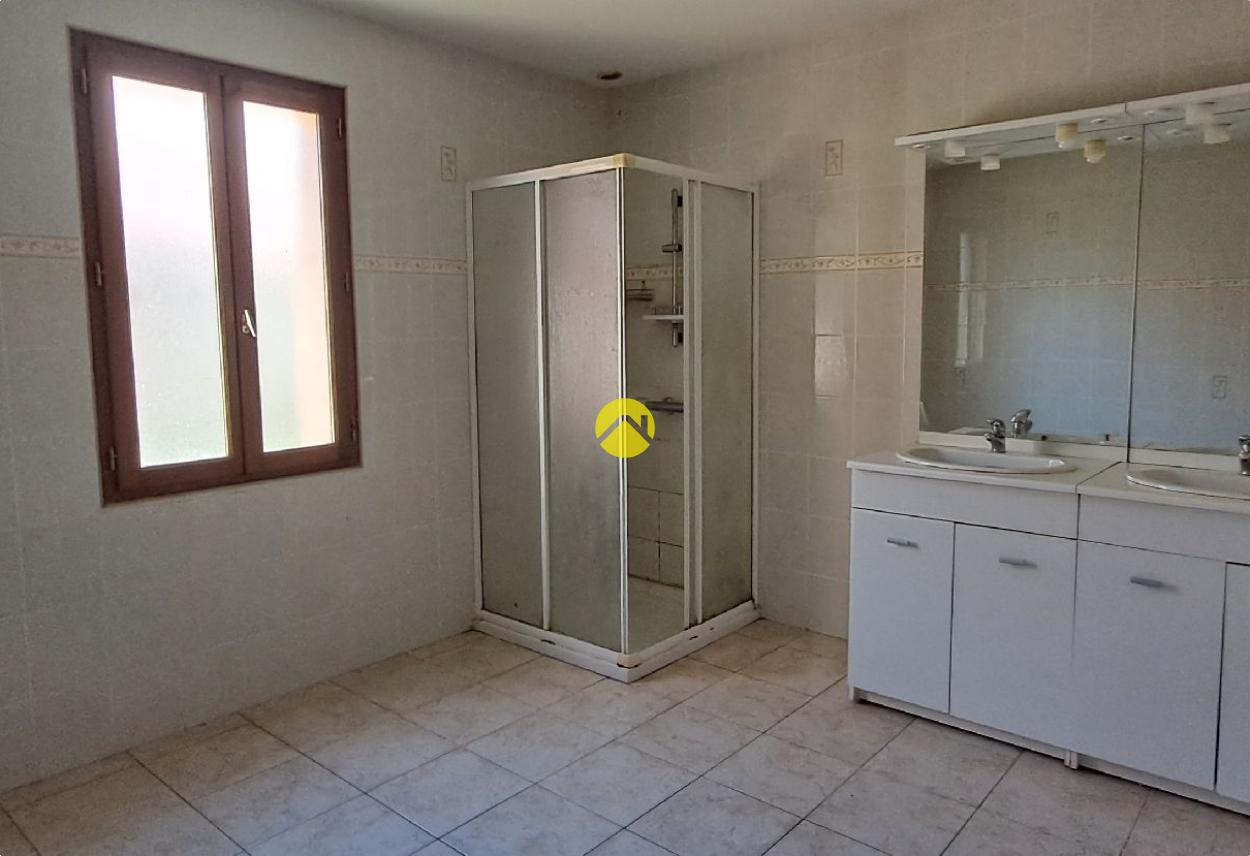 Maison 11 pièces 229 m² à Gipcy, photo 8