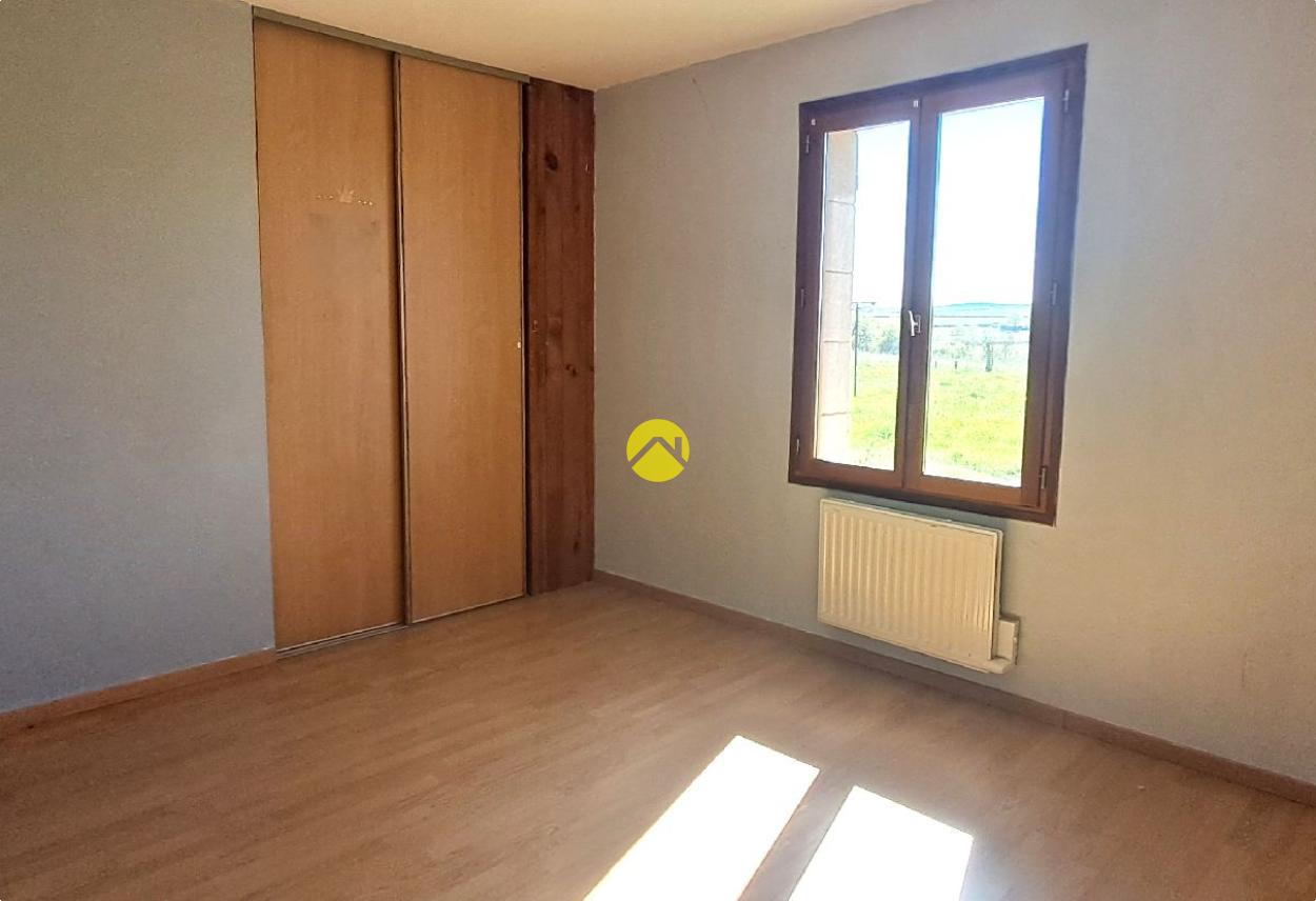 Maison 11 pièces 229 m² à Gipcy, photo 7