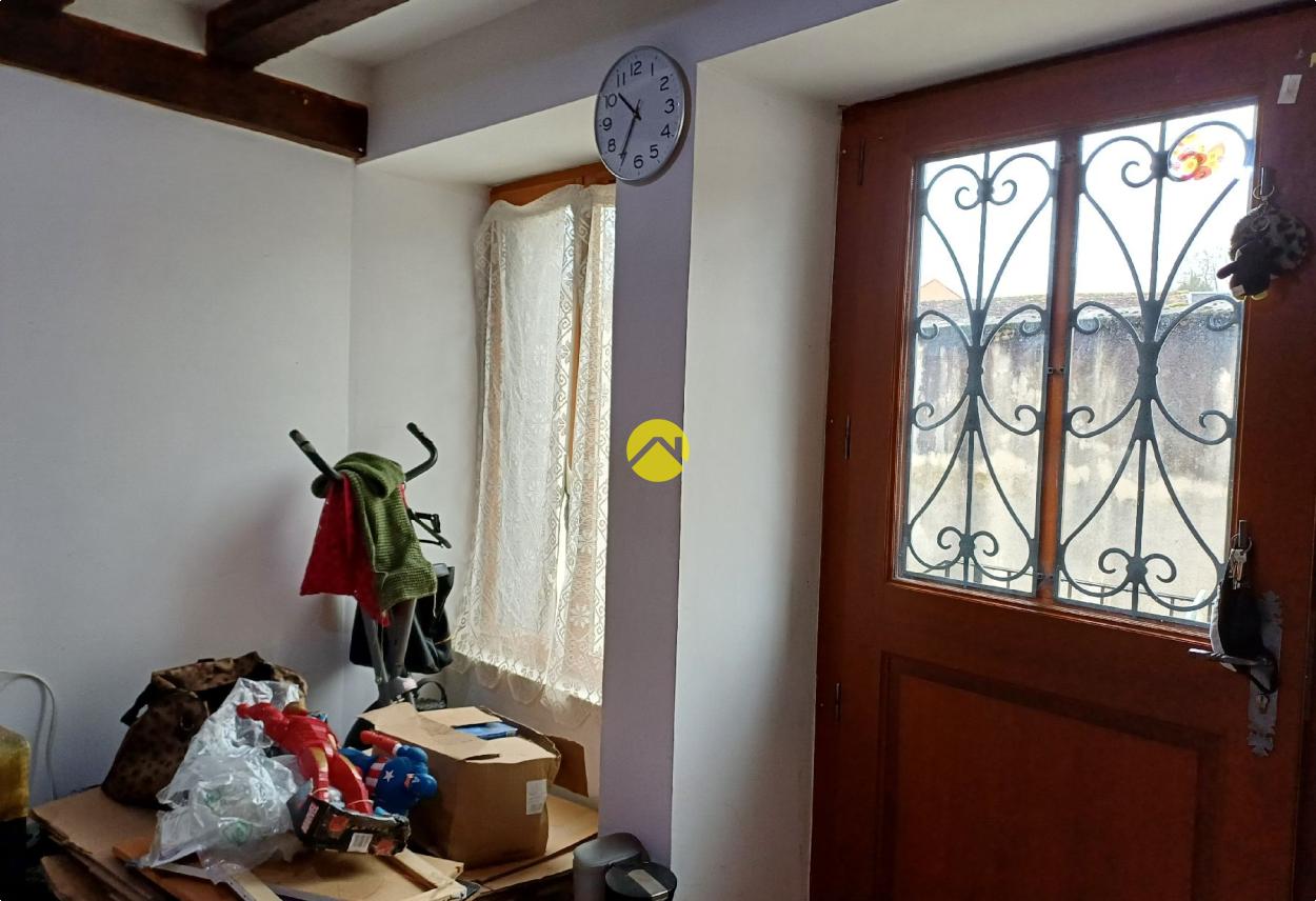 Immeuble 6 pièces 120 m² à Issoudun, photo 11