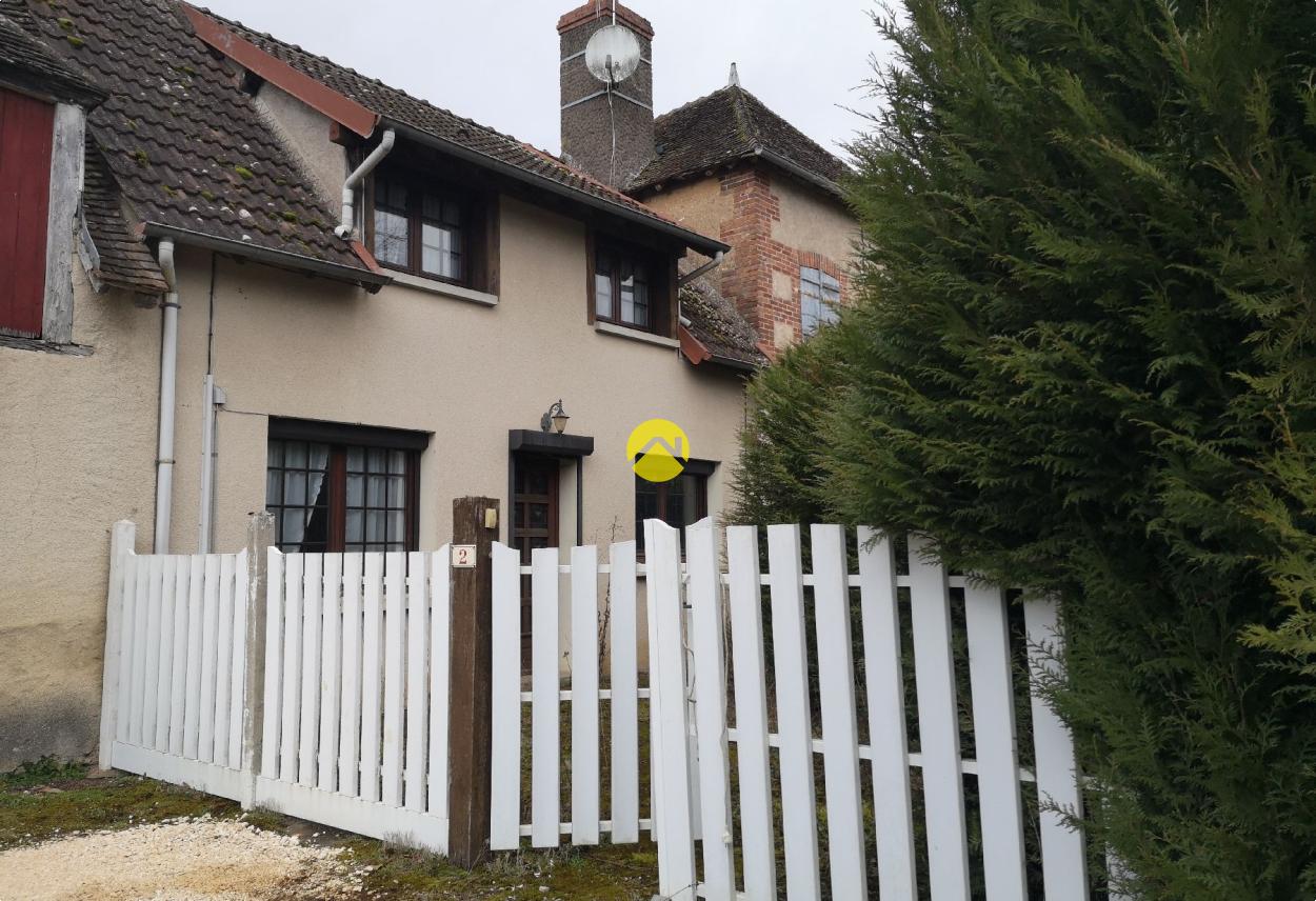 Maison 4 pièces 88 m² · à Bléneau · 88 m² · 62 500 €