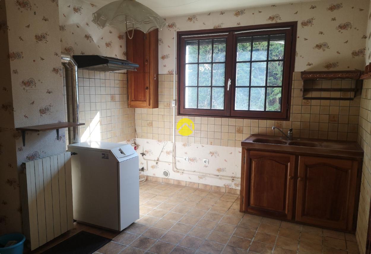Maison 4 pièces 88 m² à Bléneau, photo 2