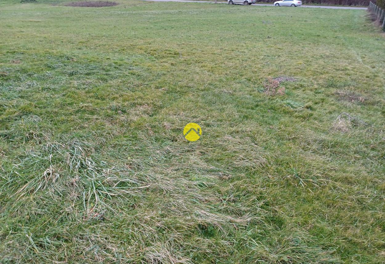 TERRAIN CONSTRUCTIBLE 1400 M2 à Charost, photo 2