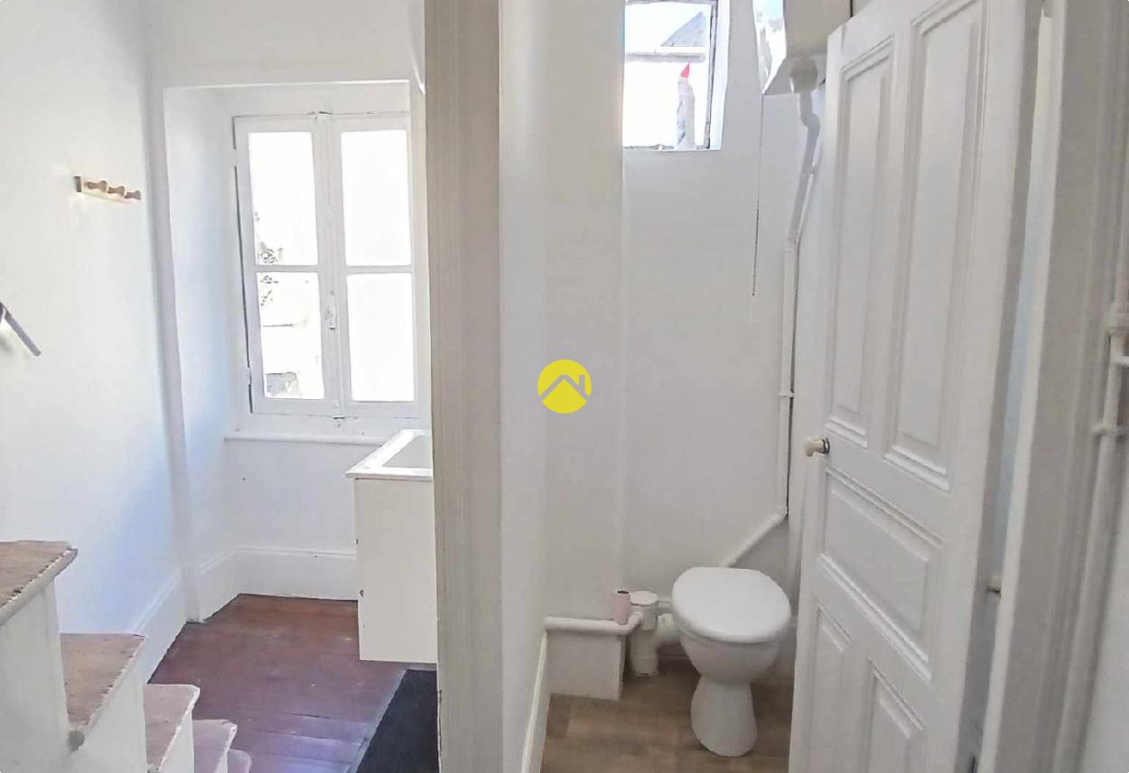 Appartement 7 pièces 190 m² à Néris-les-Bains, photo 16