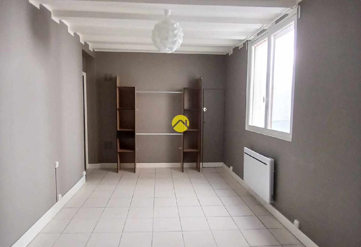 Appartement 7 pièces 190 m² à Néris-les-Bains, photo 9