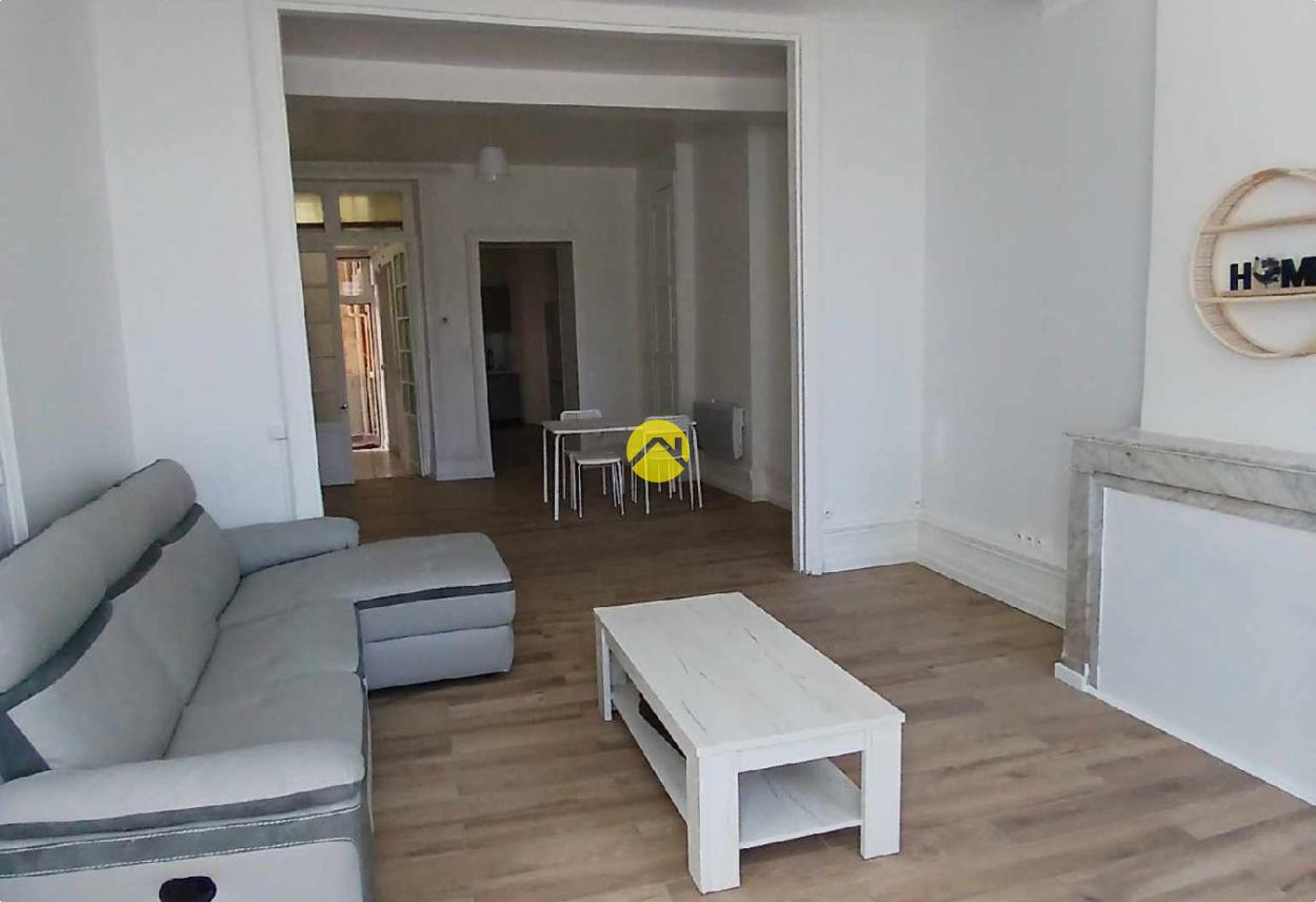 Appartement 7 pièces 190 m² à Néris-les-Bains, photo 4