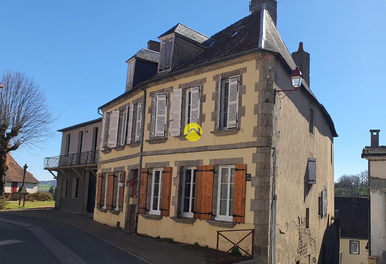 Maison 8 pièces 175 m² · à Auzances · 175 m² · 58 500 €
