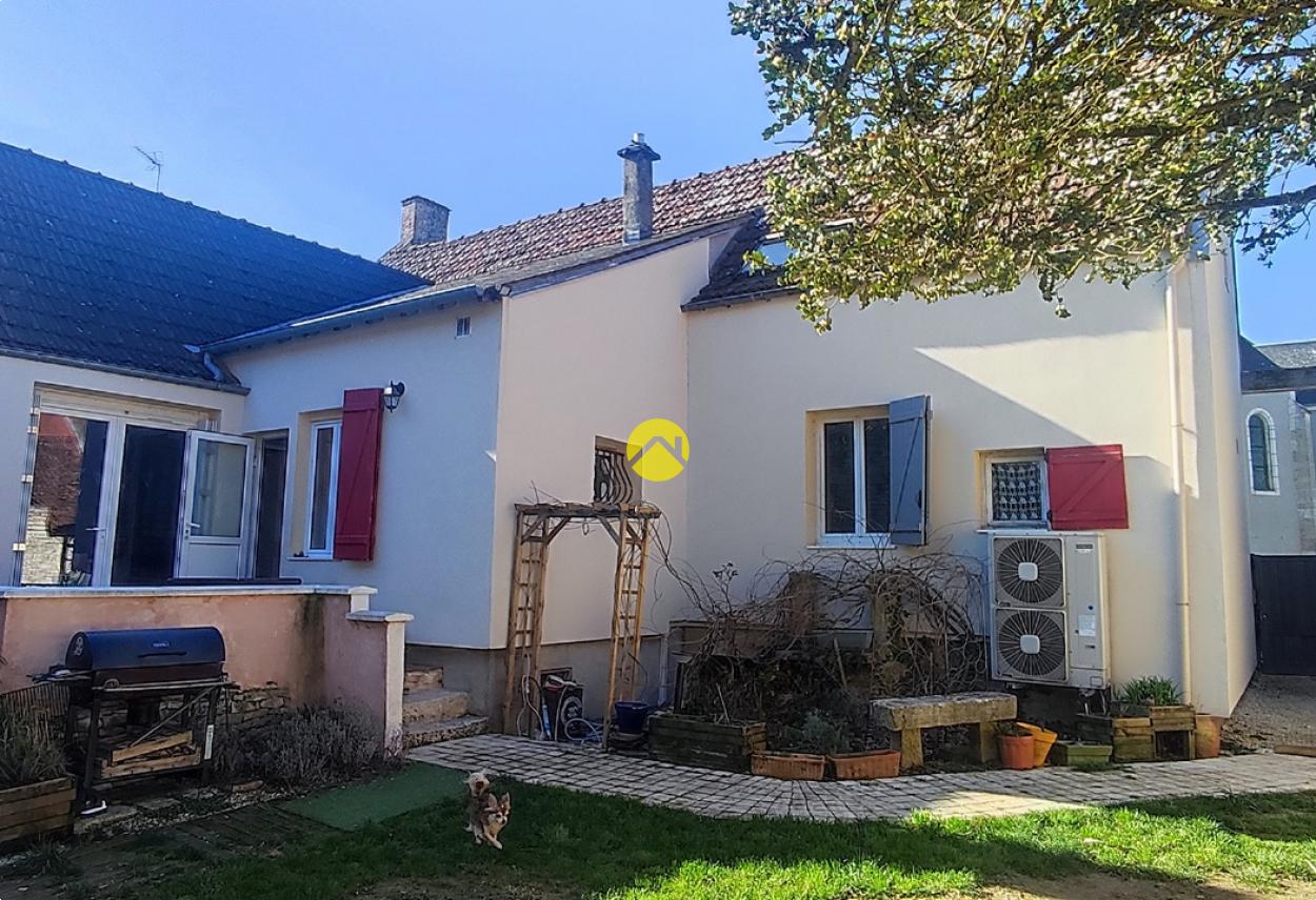 Maison 7 pièces 172 m² · à Levet · 172 m² · 129 600 €