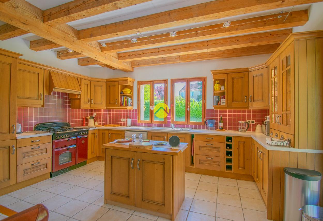Maison 8 pièces 215 m² à Le-Buisson-de-Cadouin, photo 8