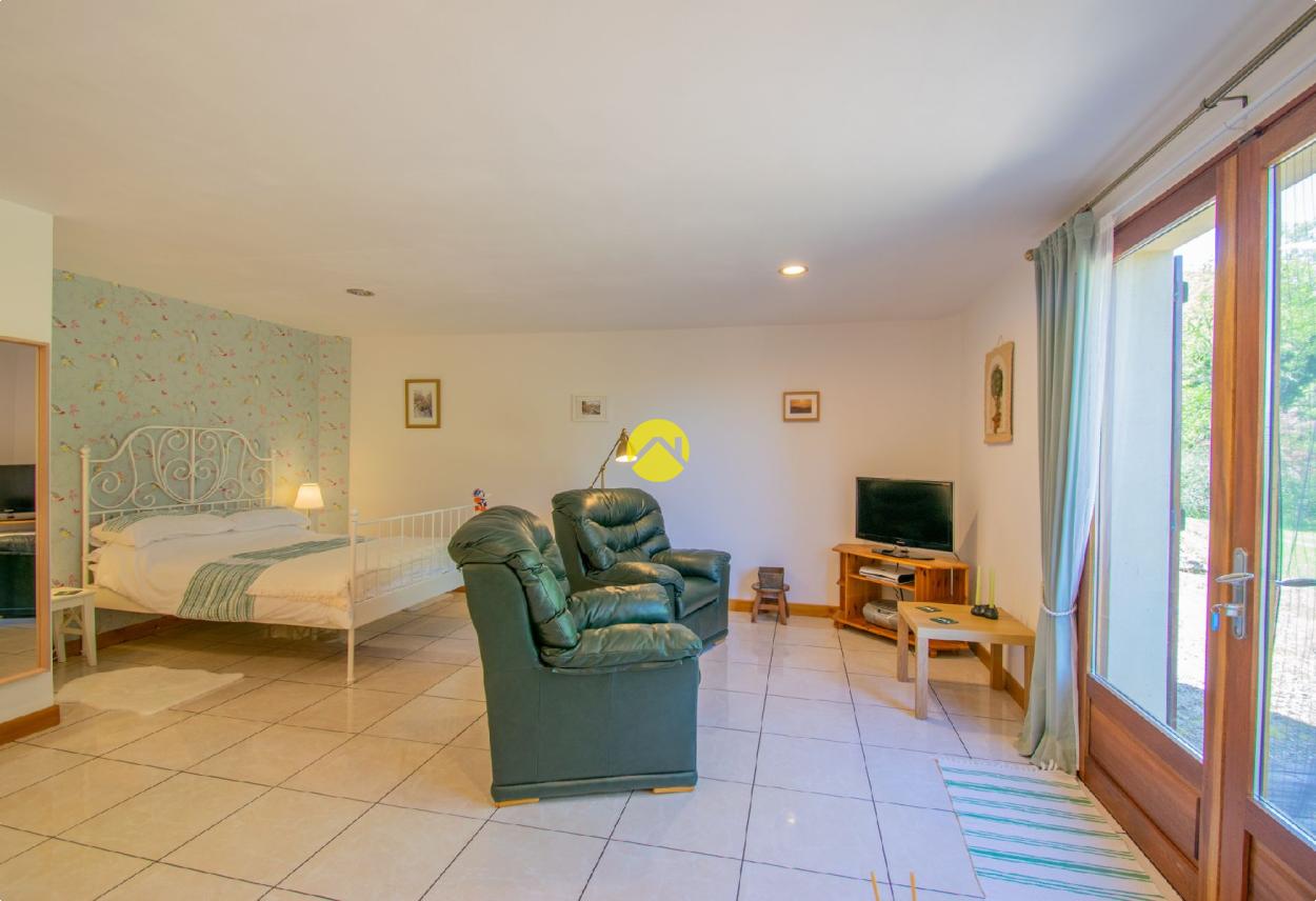Maison 8 pièces 215 m² à Le-Buisson-de-Cadouin, photo 18