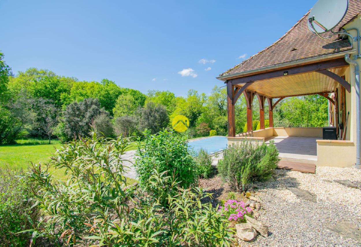 Maison 8 pièces 215 m² à Le-Buisson-de-Cadouin, photo 4
