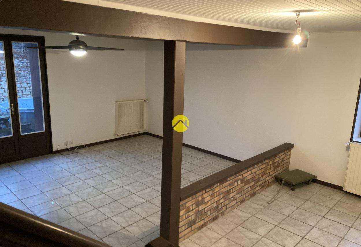 Maison 6 pièces 135 m² à Avord, photo 5