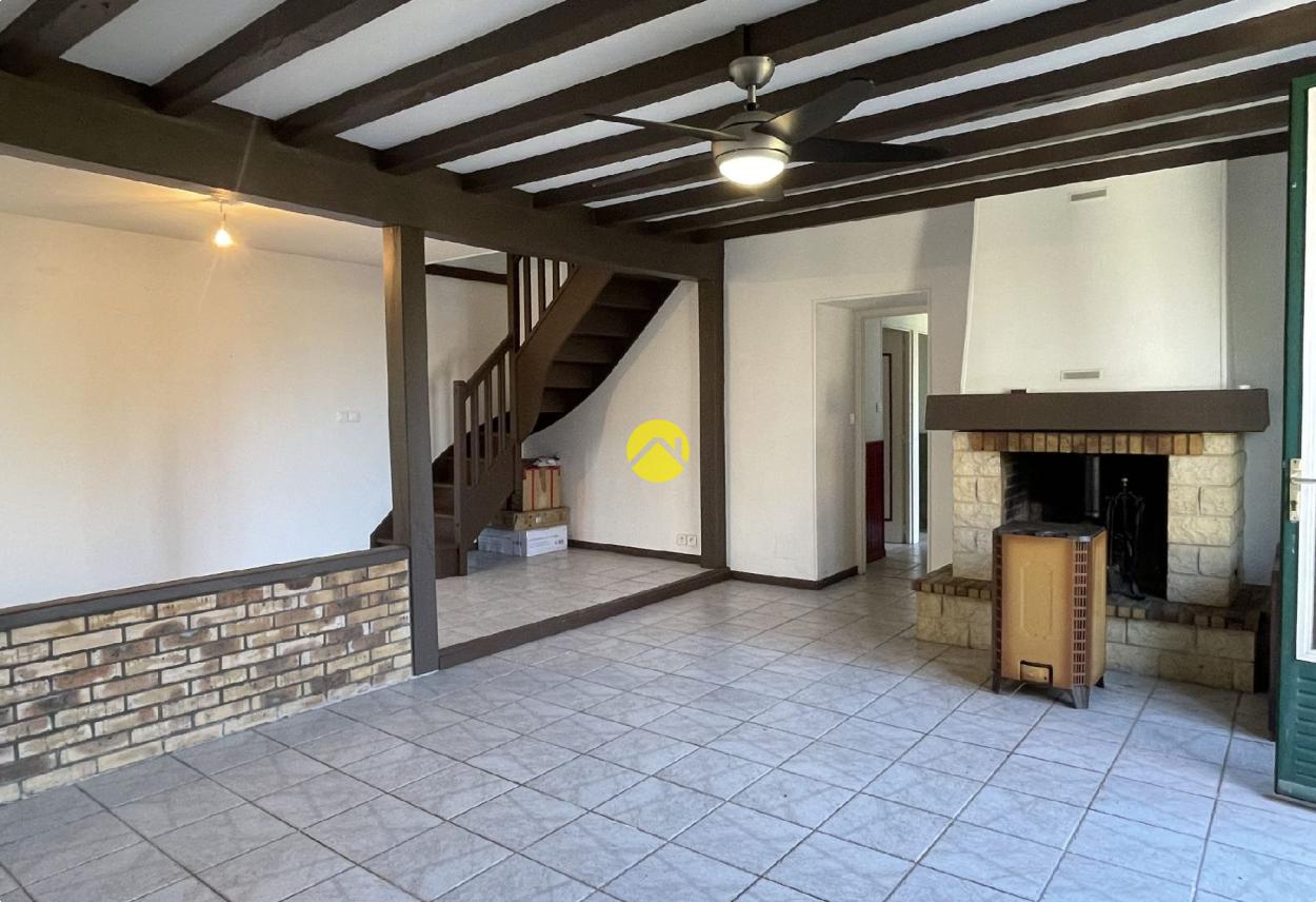 Maison 6 pièces 135 m² · à Avord · 135 m² · 128 400 €