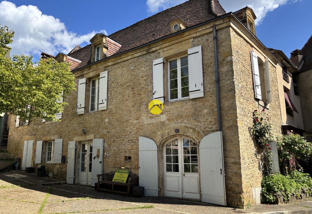 Maison 10 pièces 180 m² · à Trémolat · 180 m² · 265 000 €