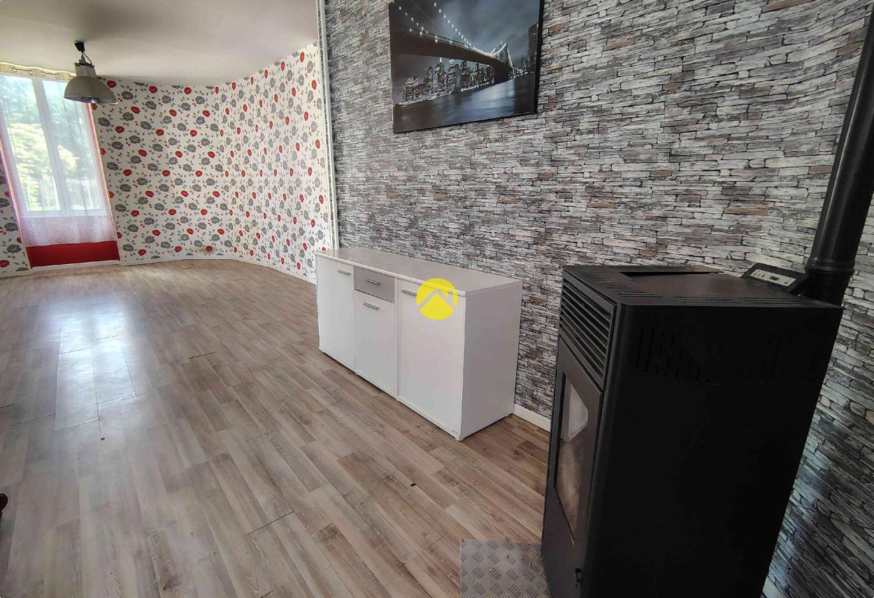 Maison 5 pièces 126 m² à Sancoins, photo 5
