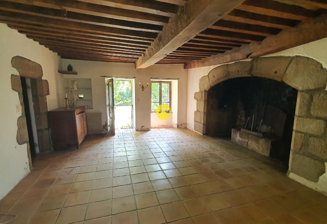 Maison 8 pièces 180 m² à Auzances, photo 2