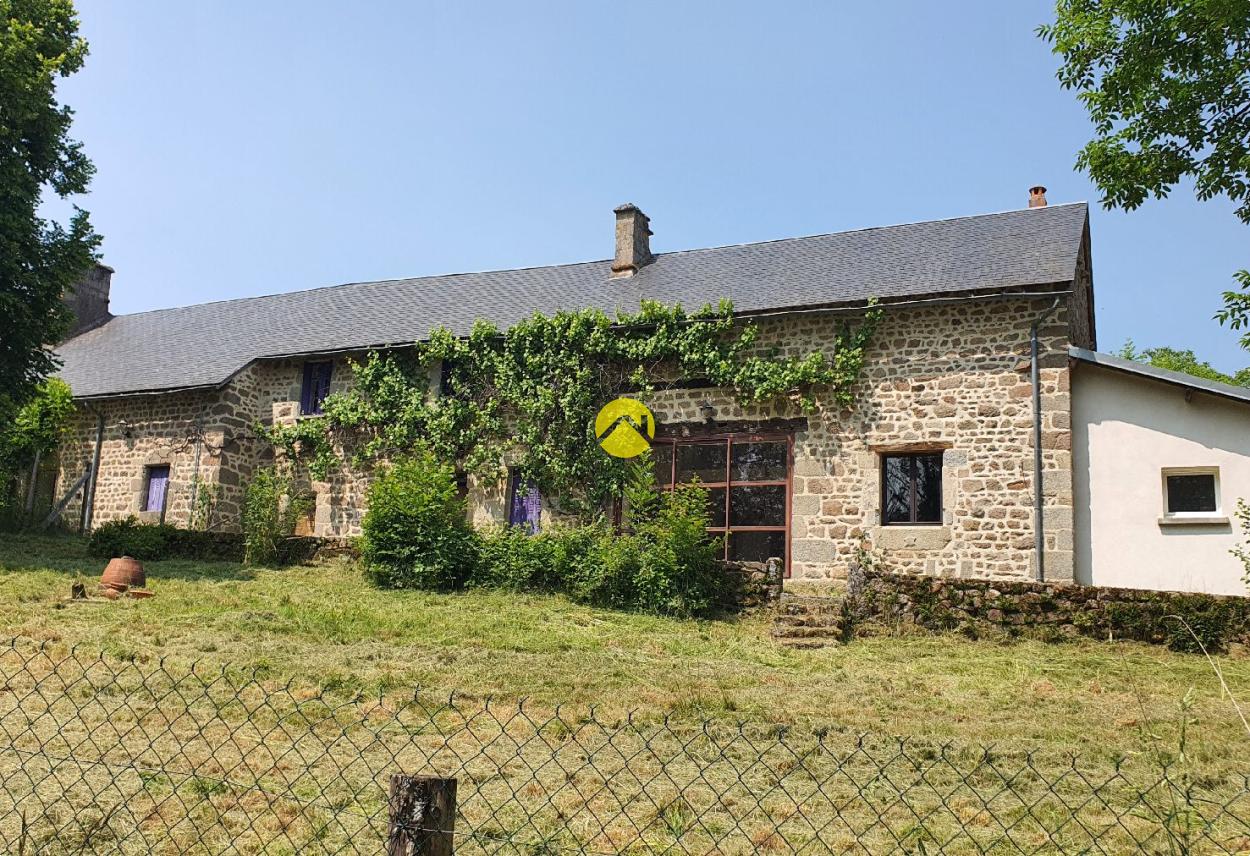 Maison 8 pièces 180 m² · à Auzances · 180 m² · 212 000 €