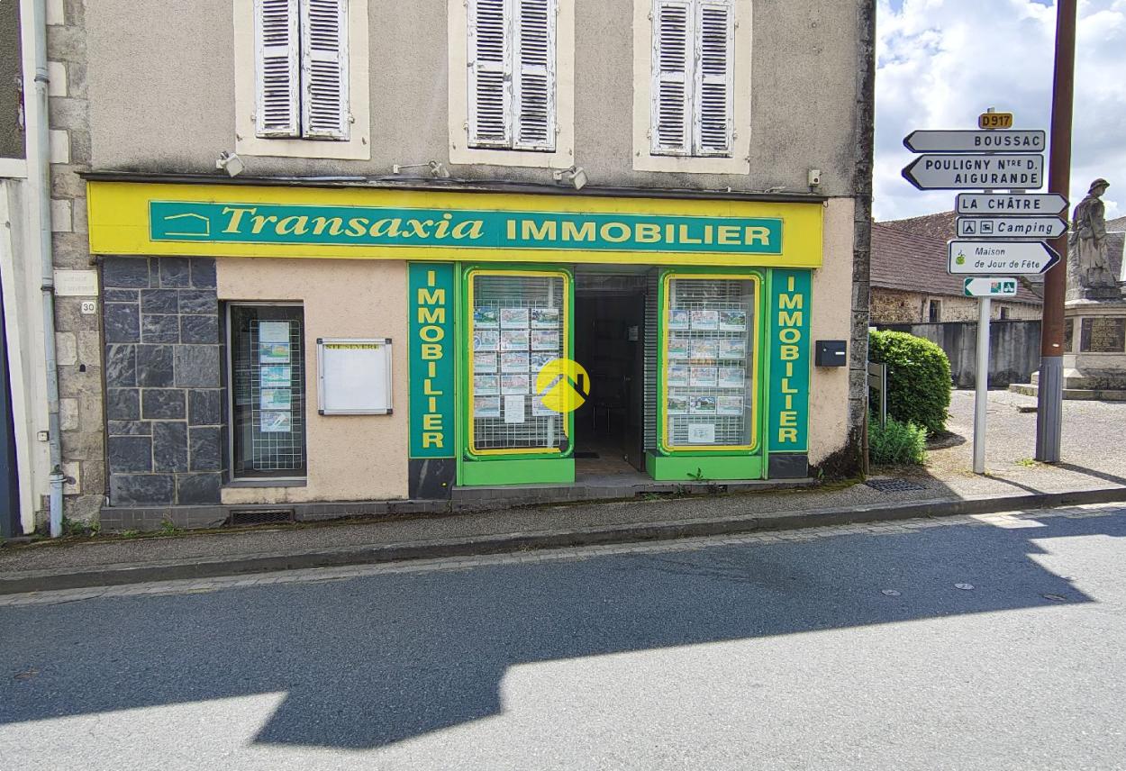 Immeuble 1 pièce 36 m² · à Aigurande · 36 m² · 21 000 €