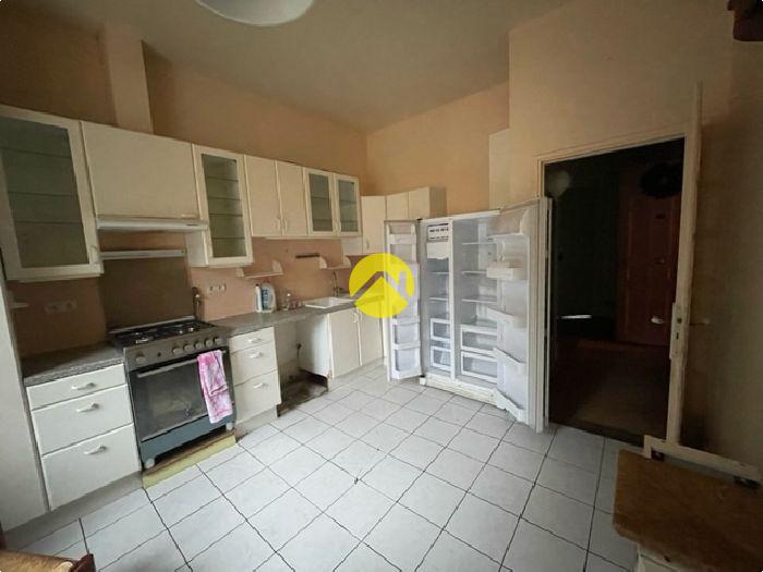 Appartement 8 pièces 203 m² · à Bourges · 203 m² · 217 900 €