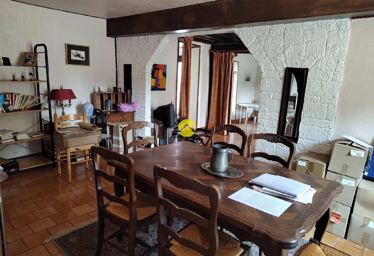 Maison 6 pièces 122 m² à Dun le Palestel, photo 3