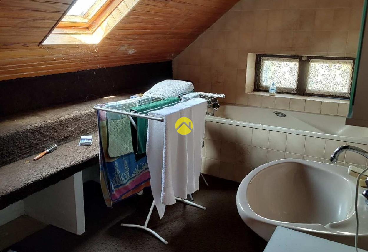 Maison 6 pièces 122 m² à Dun le Palestel, photo 10