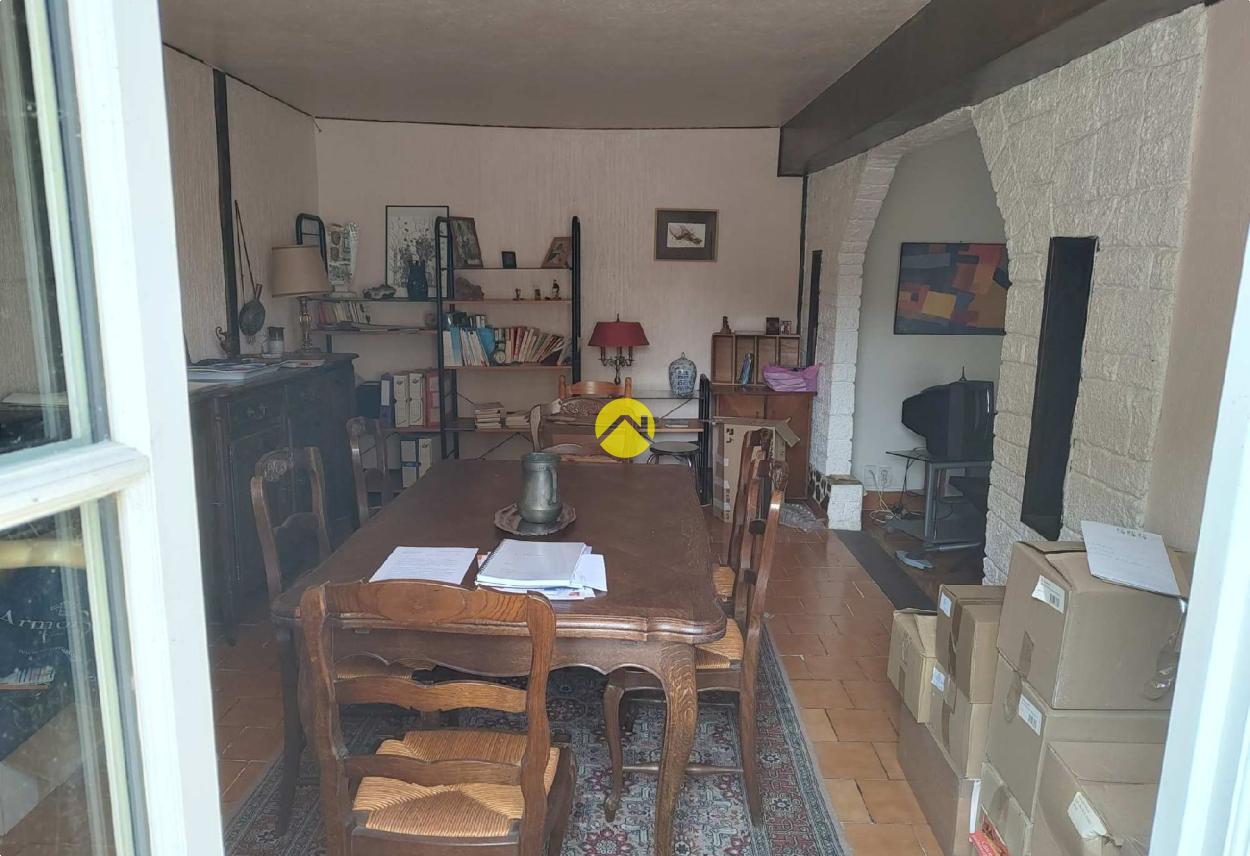 Maison 6 pièces 122 m² à Dun le Palestel, photo 5