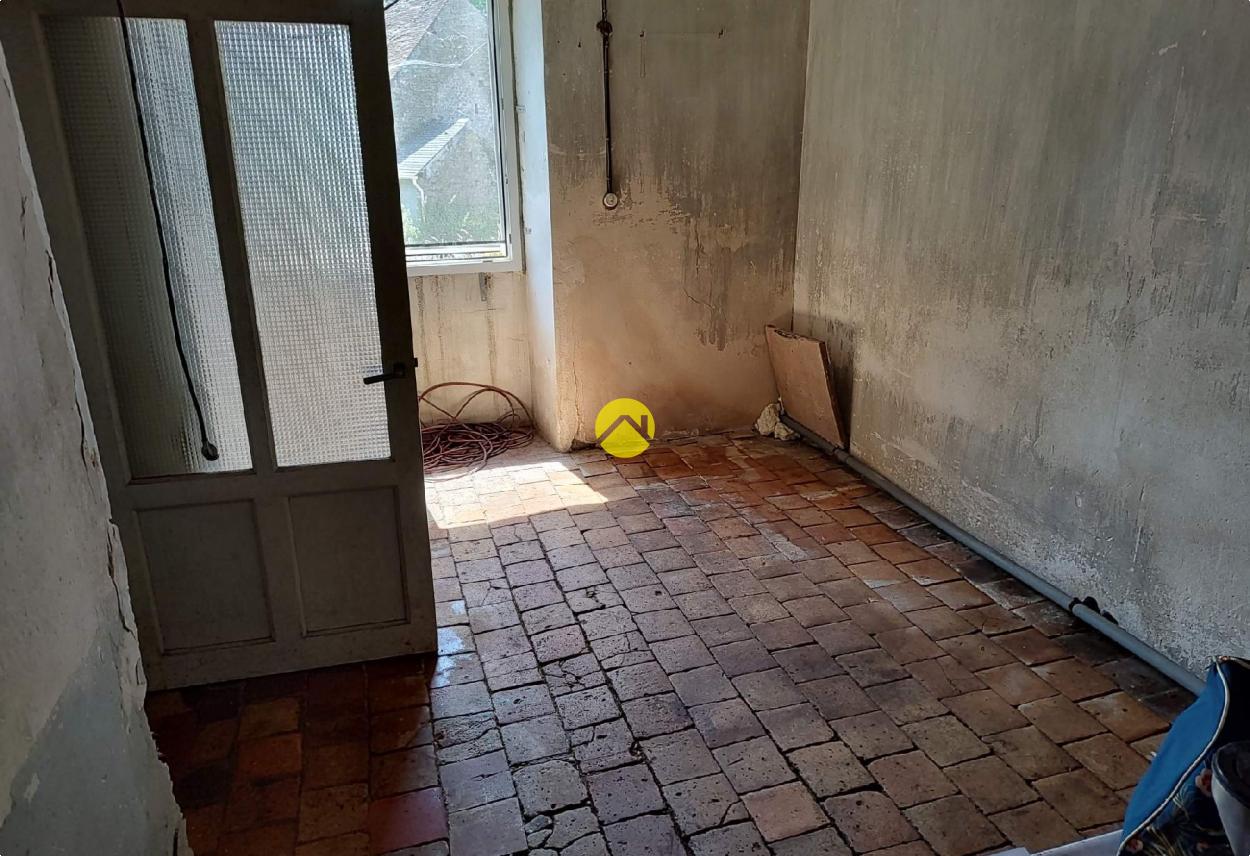Maison 3 pièces 63 m² à Dun le Palestel, photo 4