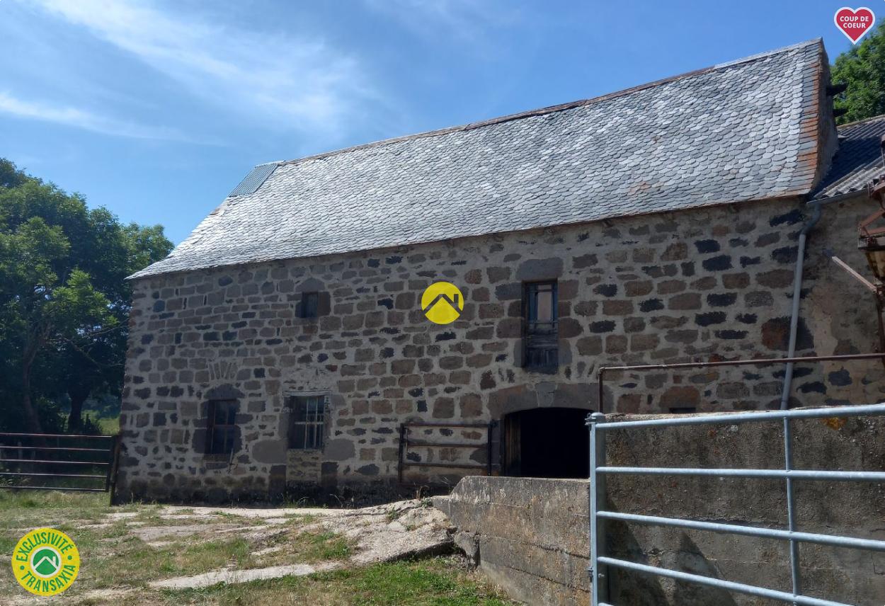 CORPS DE FERME