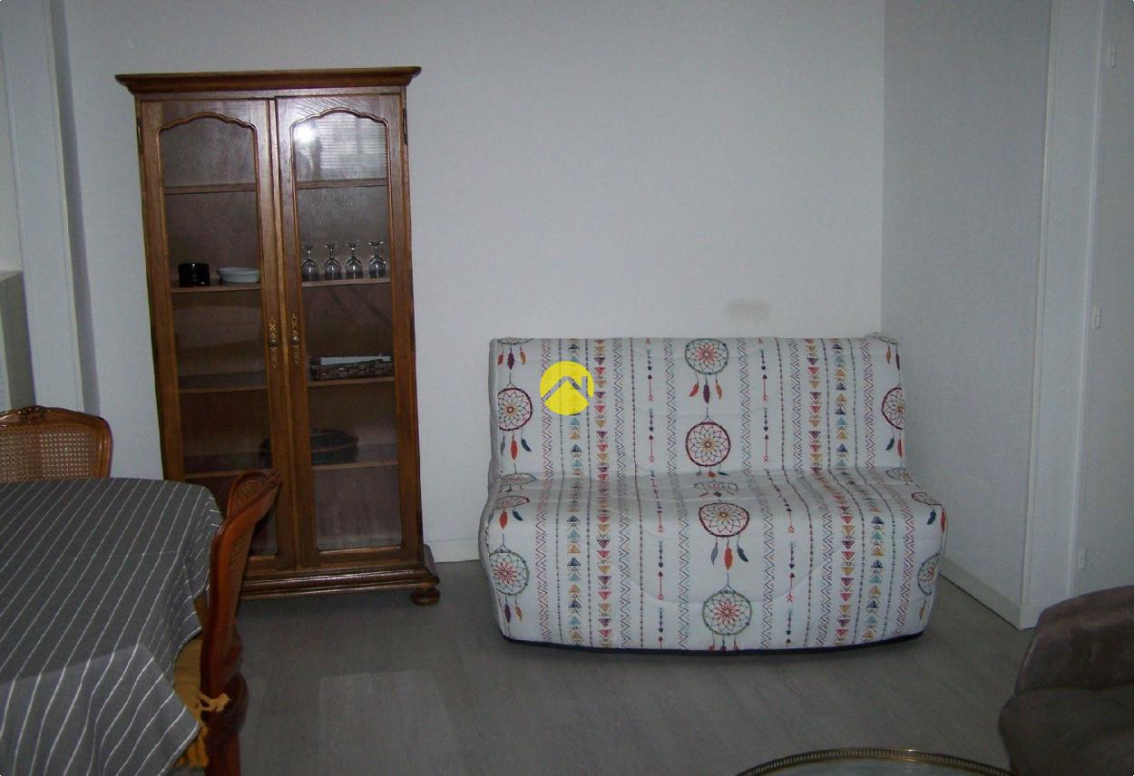 Appartement 3 pièces 51 m² à Saint Florent sur Cher, photo 9