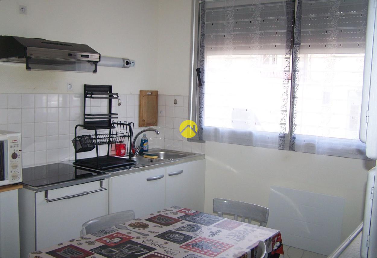 Appartement 3 pièces 51 m² à Saint Florent sur Cher, photo 3