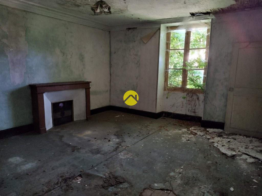 Maison 5 pièces 131 m² à Dun-le-Palestel, photo 8