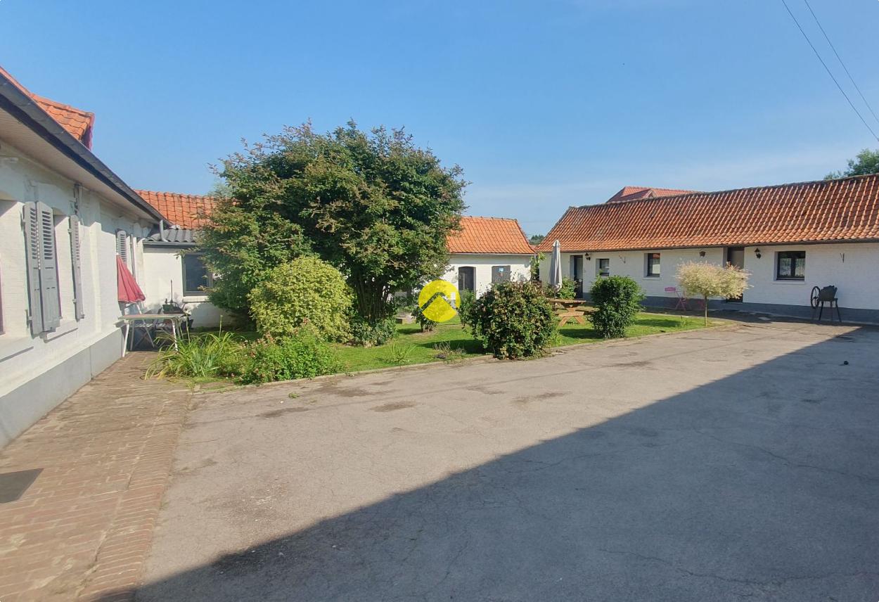 Maison 10 pièces 153 m² à Hesdin la Foret, photo 3