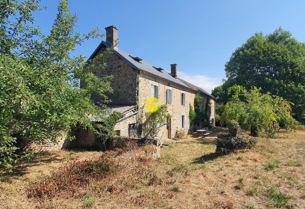 Maison 5 pièces 118 m² · à Auzances · 118 m² · 160 000 €