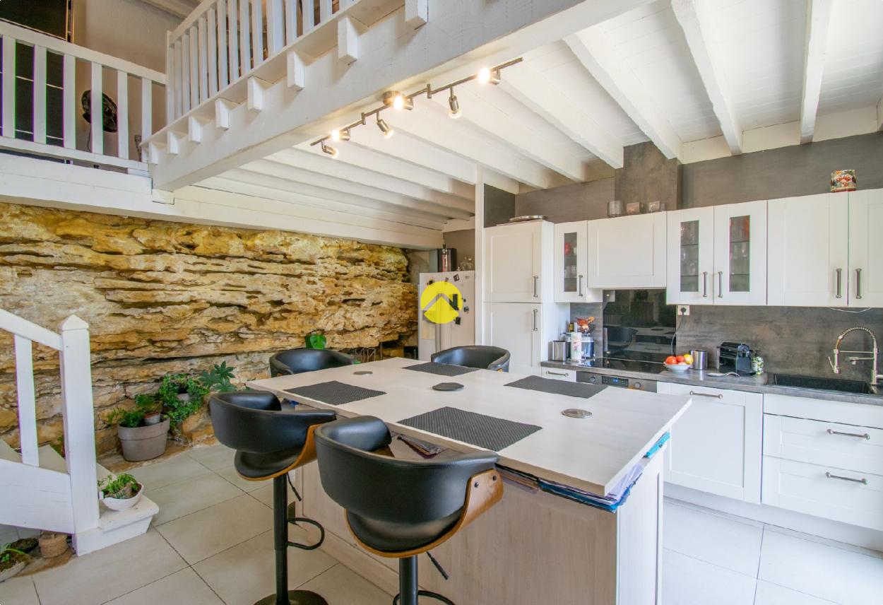 Maison 15 pièces 238 m² à Le-Buisson-de-Cadouin, photo 5