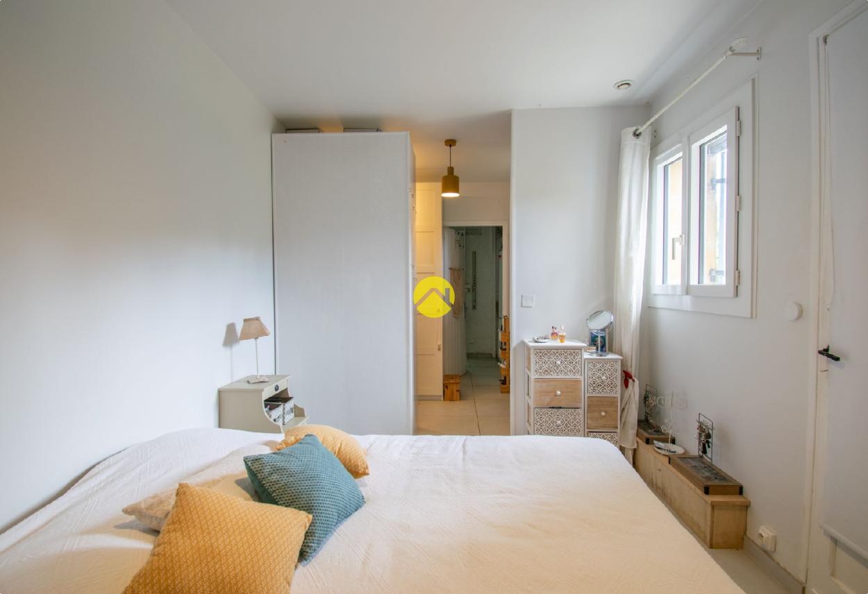 Maison 15 pièces 238 m² à Le-Buisson-de-Cadouin, photo 11