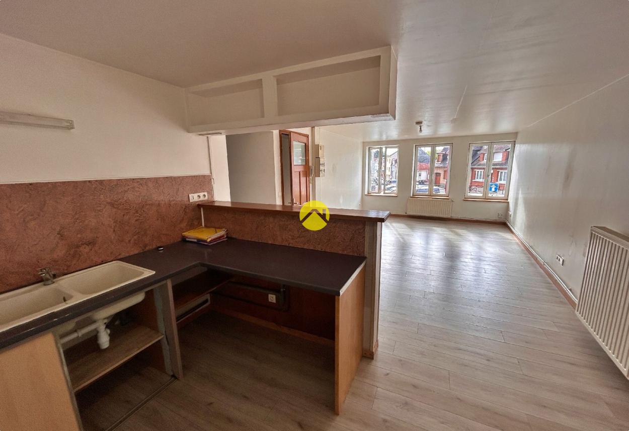 Appartement 12 pièces 240 m² · à Fruges · 240 m² · 212 000 €