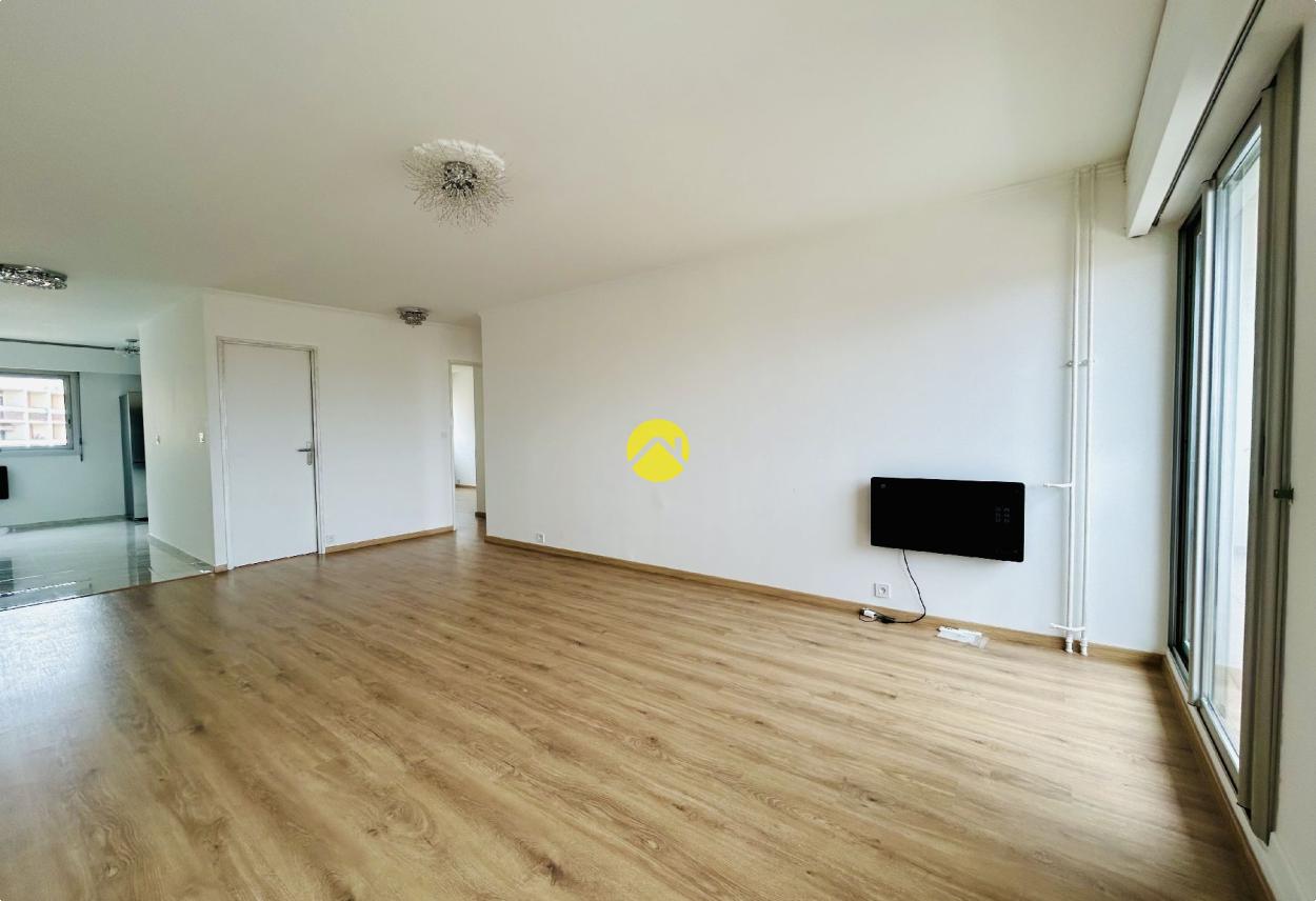 Appartement 3 pièces 78 m² · à Montluçon · 78 m² · 88 000 €