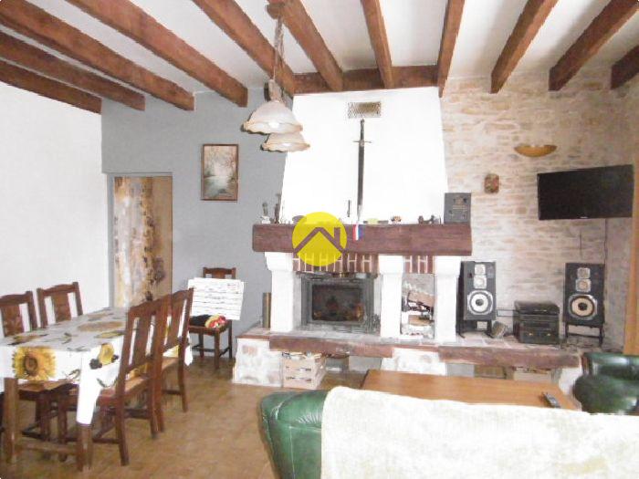 Maison 4 pièces 82 m² à Mauvières, photo 3