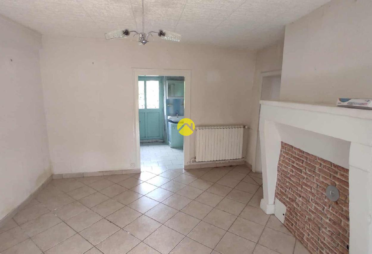 Maison 4 pièces 65 m² à Noyant d'Allier, photo 2