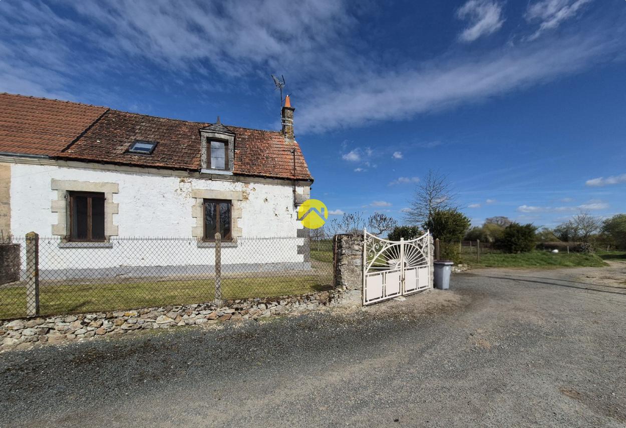 Maison 5 pièces 70 m² · à La Berthenoux · 70 m² · 42 500 €