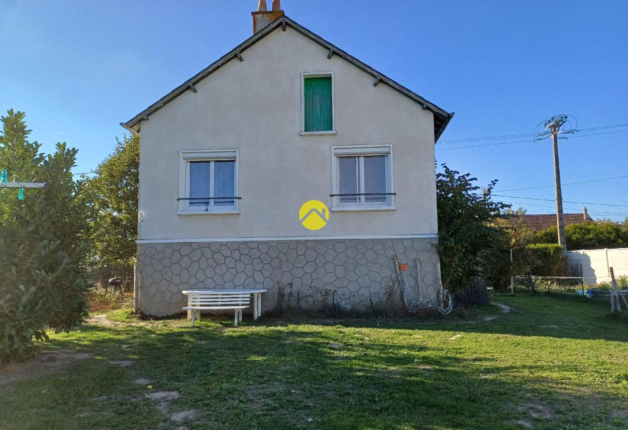 Maison 6 pièces 90 m² · à Issoudun · 90 m² · 104 500 €