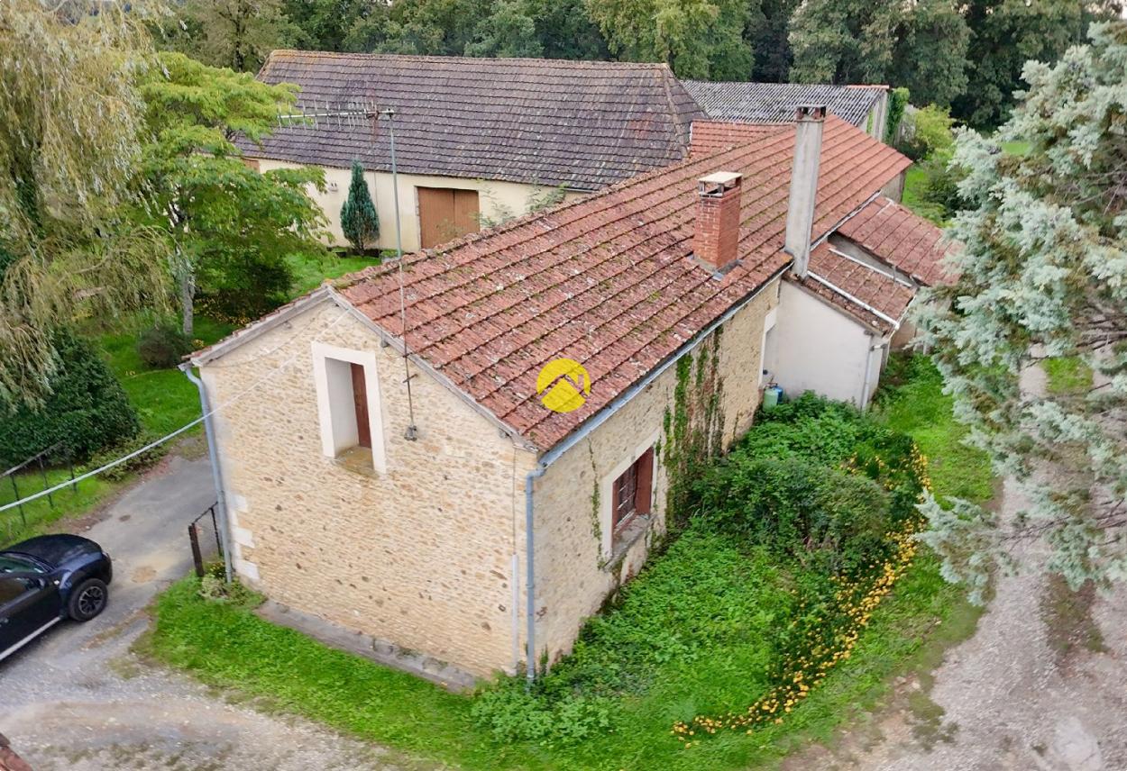 Maison 6 pièces 140 m² · à Veyrines de Vergt · 140 m² · 265 000 €