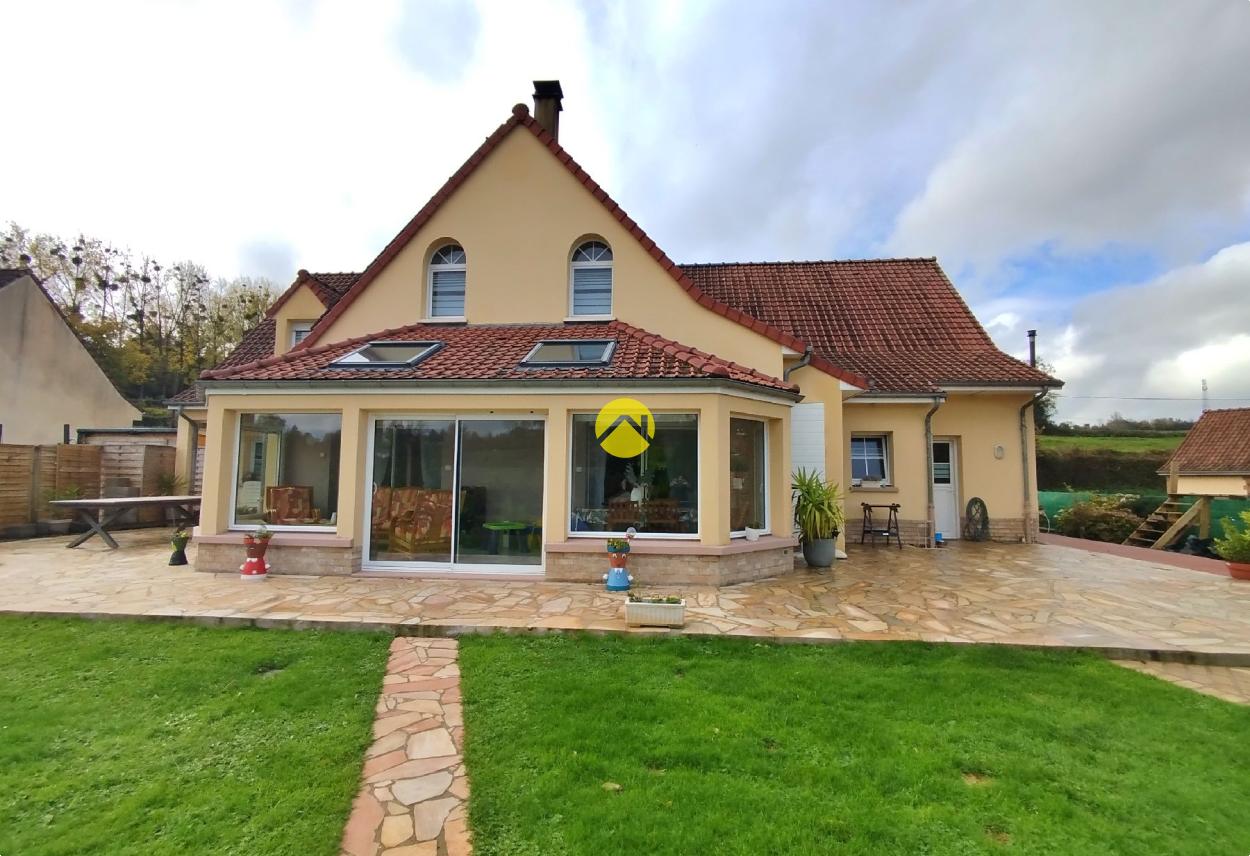 Maison 8 pièces 274 m² · à Beaurainville · 274 m² · 349 500 €