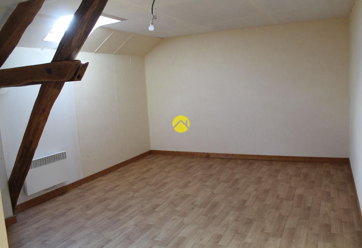 Maison 10 pièces 317 m² à Néris les Bains, photo 11