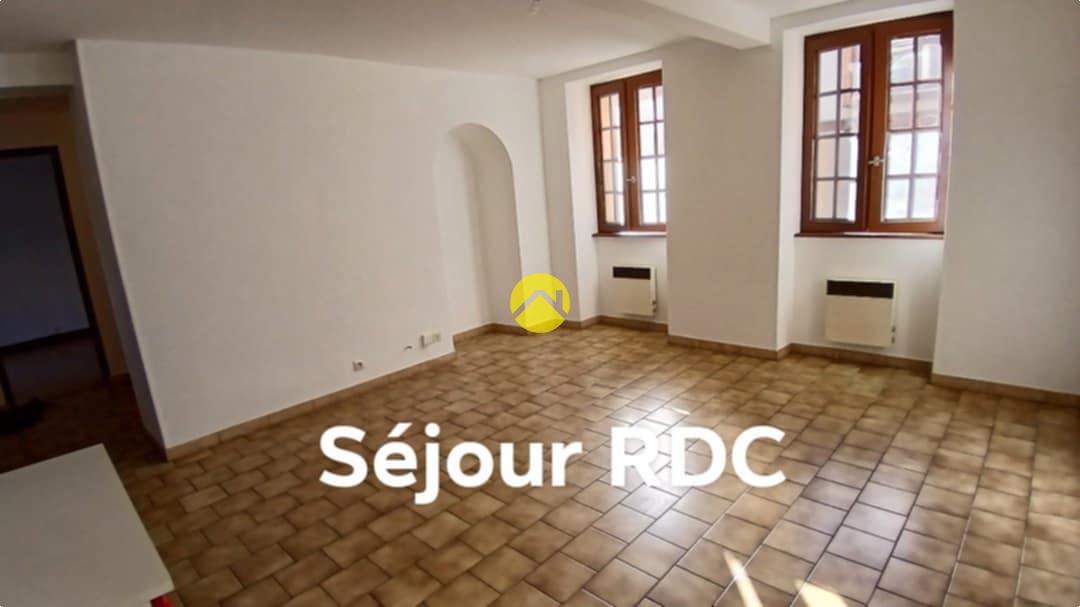 Appartement 9 pièces 135 m² · à Montluçon · 135 m² · 88 000 €
